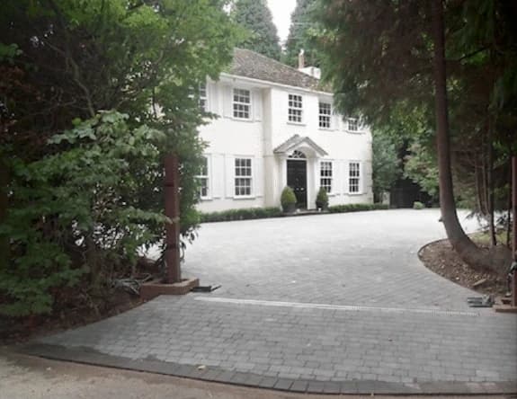 Alpha blocks driveway