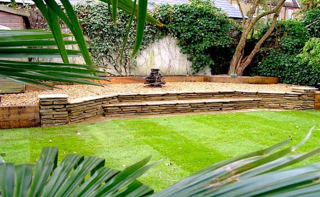 Rear Design, Waterfall & Features